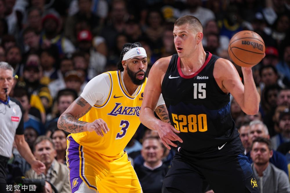 条主干道上 条主干道上