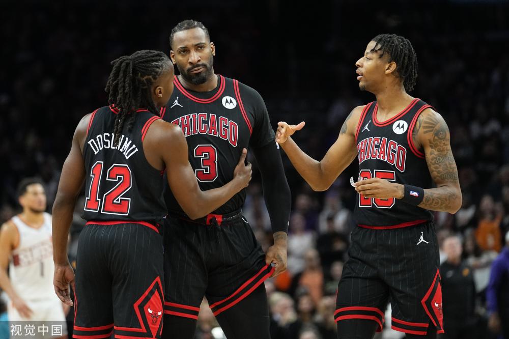 战中为国足 战中为国足