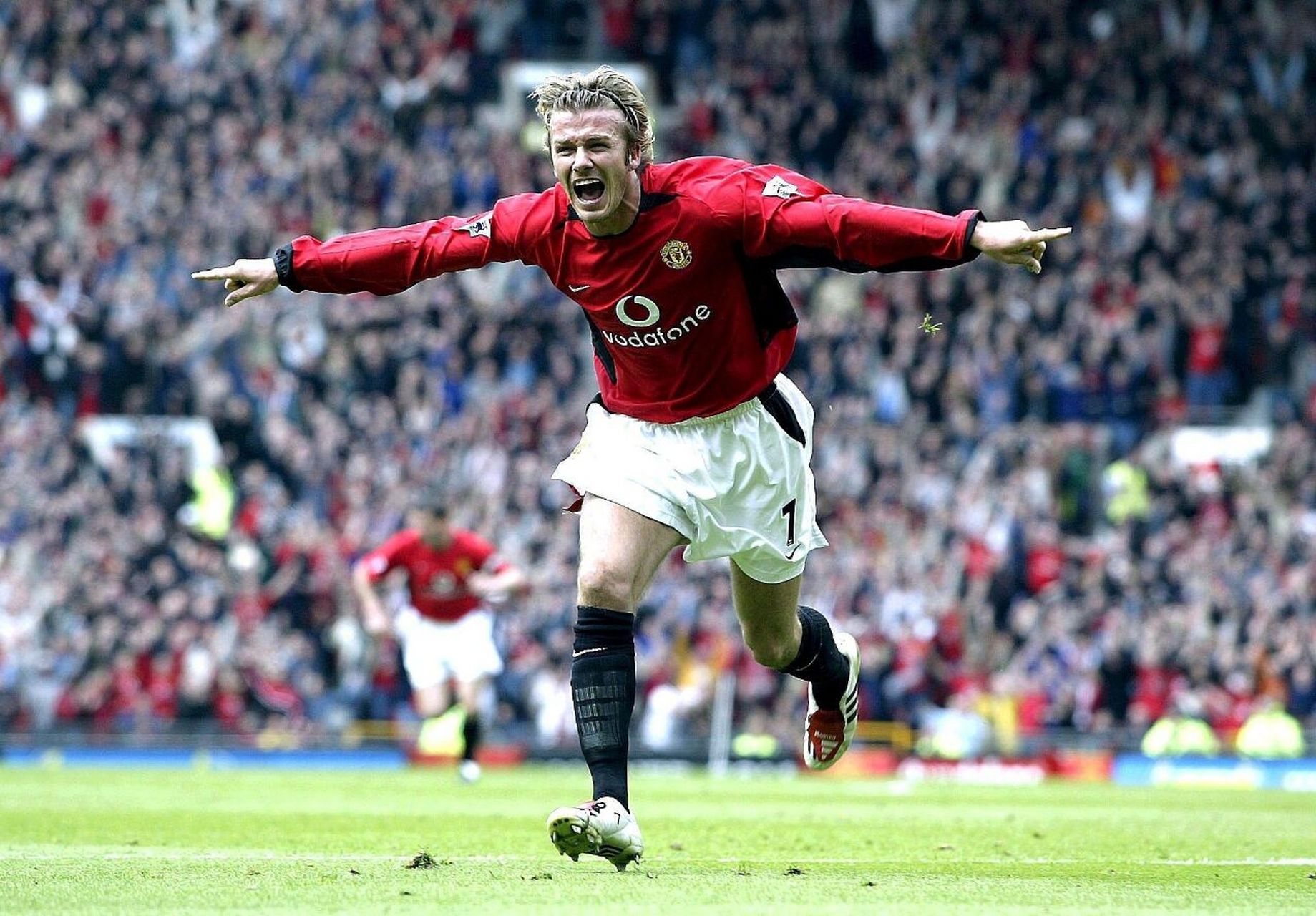 米兰买拉比 米兰买拉比