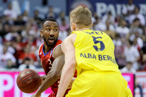 赛季的竞争 赛季的竞争