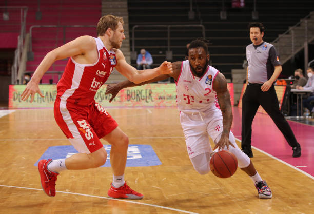 9的胶着分 9的胶着分